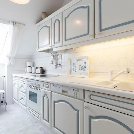 Apartment Strandallee 18 Timmendorfer Strand