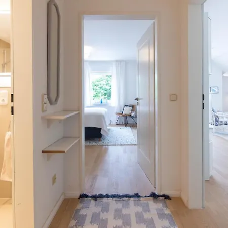 Apartment Strandallee 18